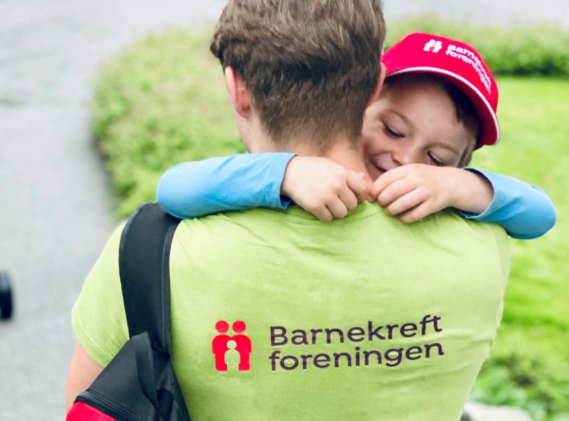 Barnekreftforeningen - Frivillig med barn